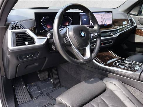 Used 2026 BMW X5 xDrive40i AWD/4WD image 13