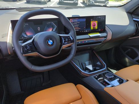 Used 2025 BMW X3 xDrive30i w/ Premium Package image 27