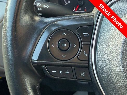 Used 2022 Toyota Corolla Cross LE image 20