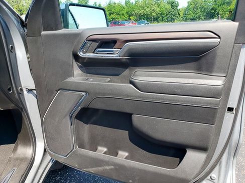 Used 2024 GMC Sierra 1500 SLT image 27