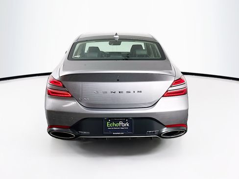 Used 2025 Genesis G70 2.5T RWD image 7