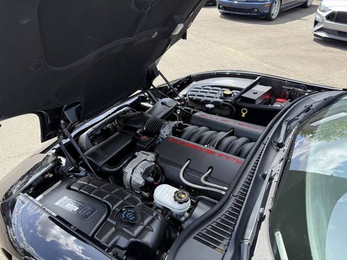 Used 1998 Chevrolet Corvette Convertible RWD image 20