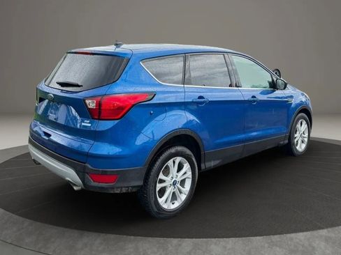 Used 2019 Ford Escape SE FWD image 5