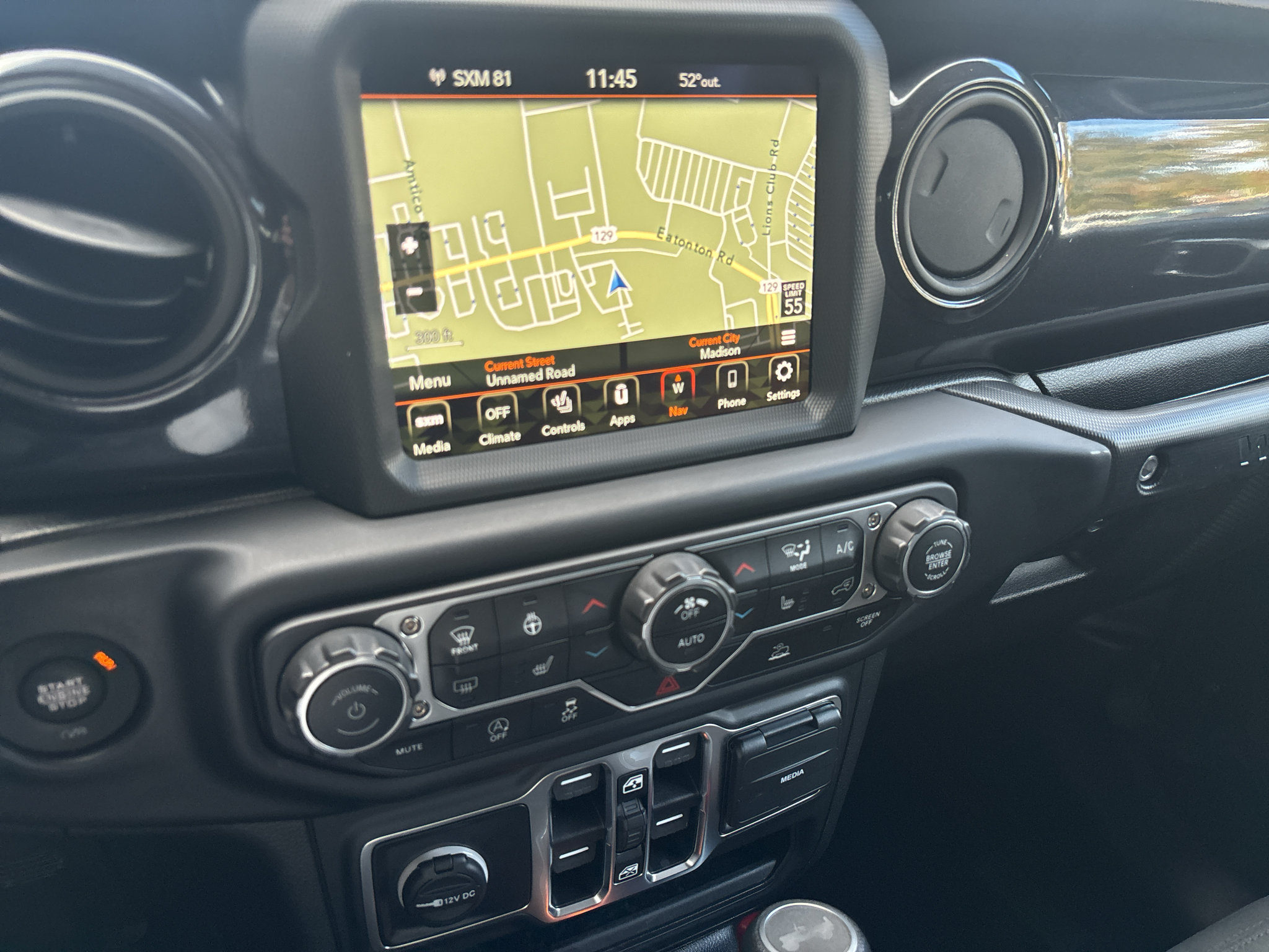 Used 2023 Jeep Wrangler Unlimited Sport AWD/4WD image 15