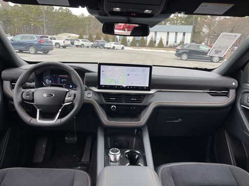 New 2026 Ford Explorer Tremor w/ Tremor Convenience Package image 6