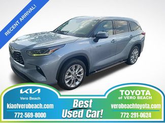 Certified 2021 Toyota Highlander Limited FWD 360° Tour