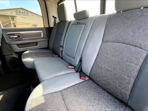 Used 2017 RAM 1500 Big Horn AWD/4WD image 25