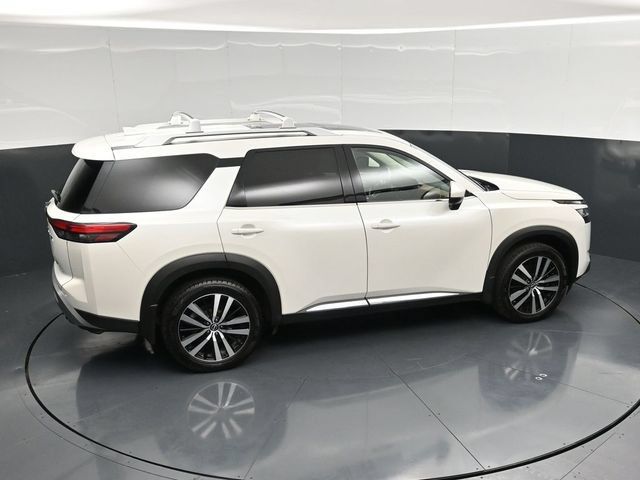 Used 2024 Nissan Pathfinder Platinum w/ Cargo Package AWD/4WD image 52