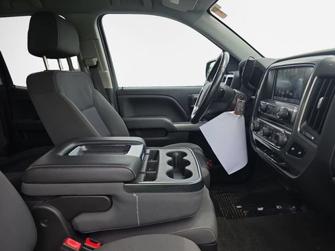 Used 2018 Chevrolet Silverado 1500 LT w/ All Star Edition AWD/4WD image 24