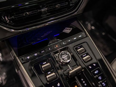 New 2026 Aston Martin DBX S image 25