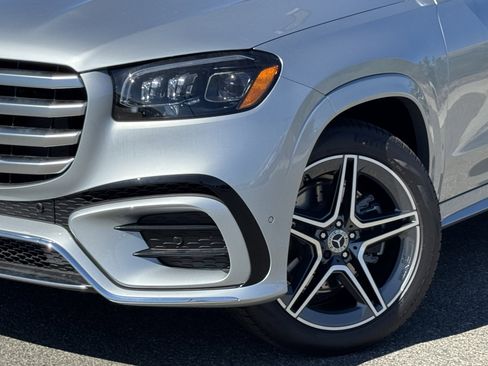 New 2025 Mercedes-Benz GLS 450 4MATIC image 4