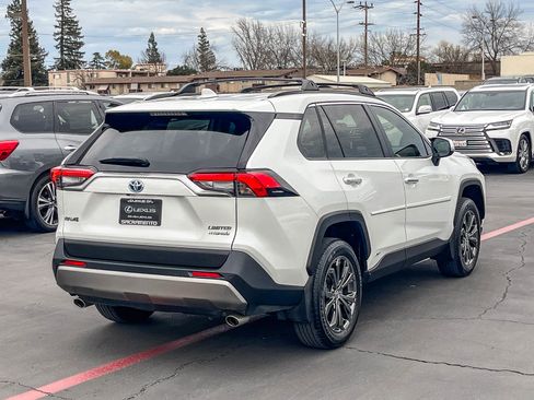 Used 2023 Toyota RAV4 Limited image 4