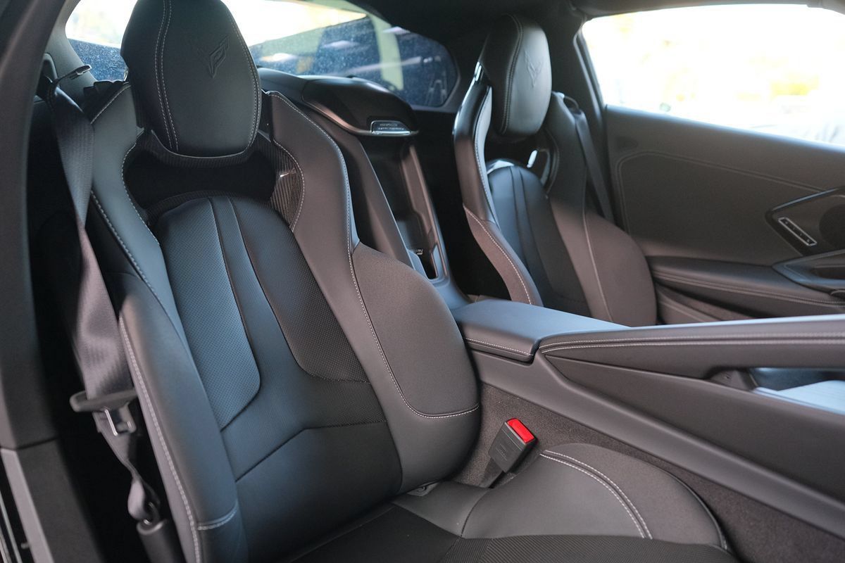 Used 2026 Chevrolet Corvette Stingray Preferred Cpe w/ Stealth Interior Trim Package RWD image 26