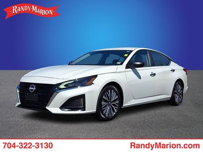 Used 2025 Nissan Altima 2.5 SV
