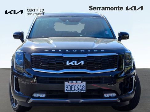 Used 2022 Kia Telluride SX w/ Towing Package FWD image 2
