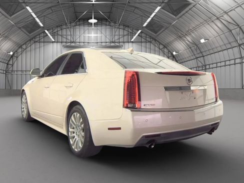 Used 2010 Cadillac CTS Performance w/ Performance Luxury Package RWD image 5