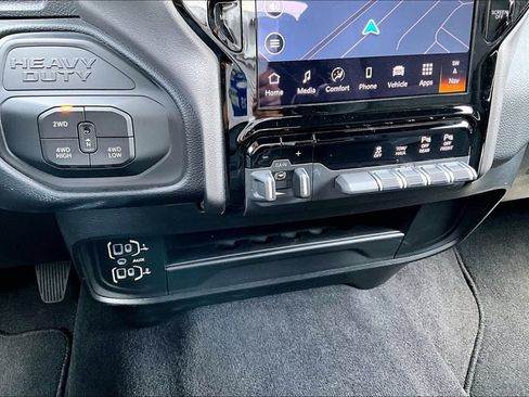 Certified 2026 RAM 2500 Big Horn AWD/4WD image 12