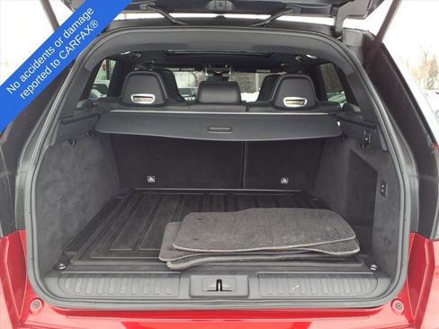 Used 2022 Land Rover Range Rover Sport SVR image 11