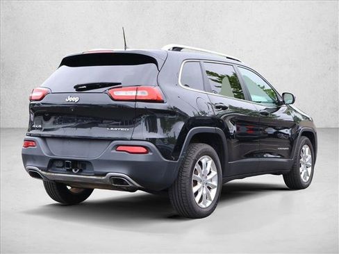 Used 2016 Jeep Cherokee Limited w/ Trailer Tow Group AWD/4WD image 5