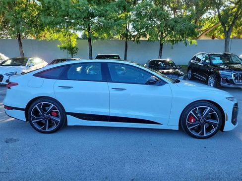 New 2025 Audi S6 e-tron Premium Plus image 9