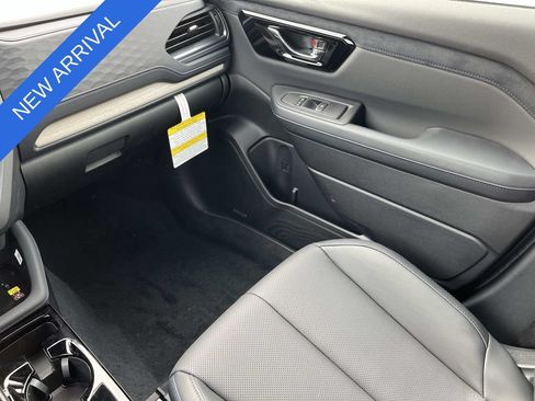 Used 2026 Subaru Forester Limited AWD/4WD image 13