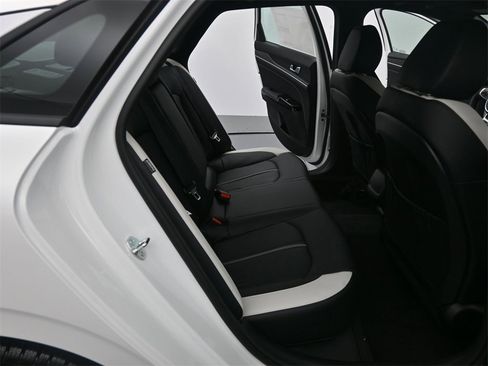 New 2026 Kia K5 GT-Line image 19