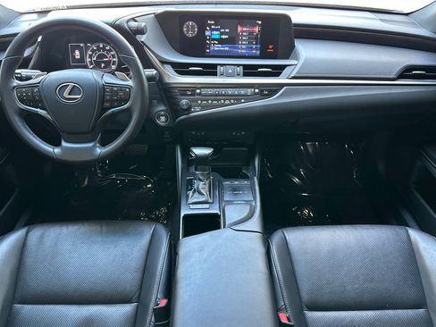 Used 2020 Lexus ES 350 w/ Premium Package FWD image 17