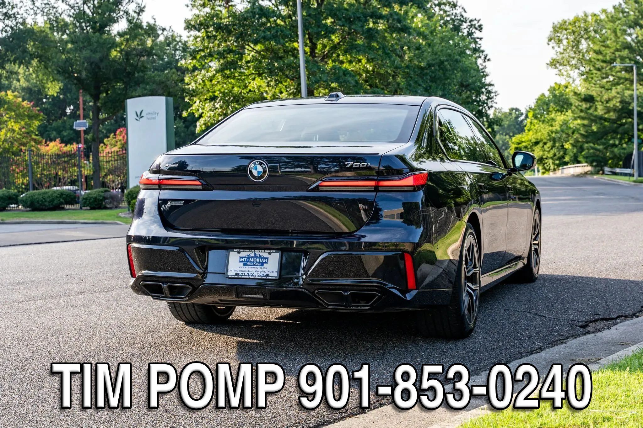 Used 2023 BMW 760i xDrive AWD/4WD image 6