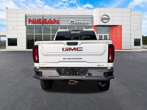 Used 2021 GMC Sierra 2500 SLT w/ SLT Premium Package AWD/4WD image 4