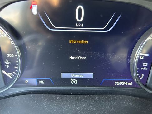 Used 2024 Buick Enclave Premium w/ Experience Buick Package image 18