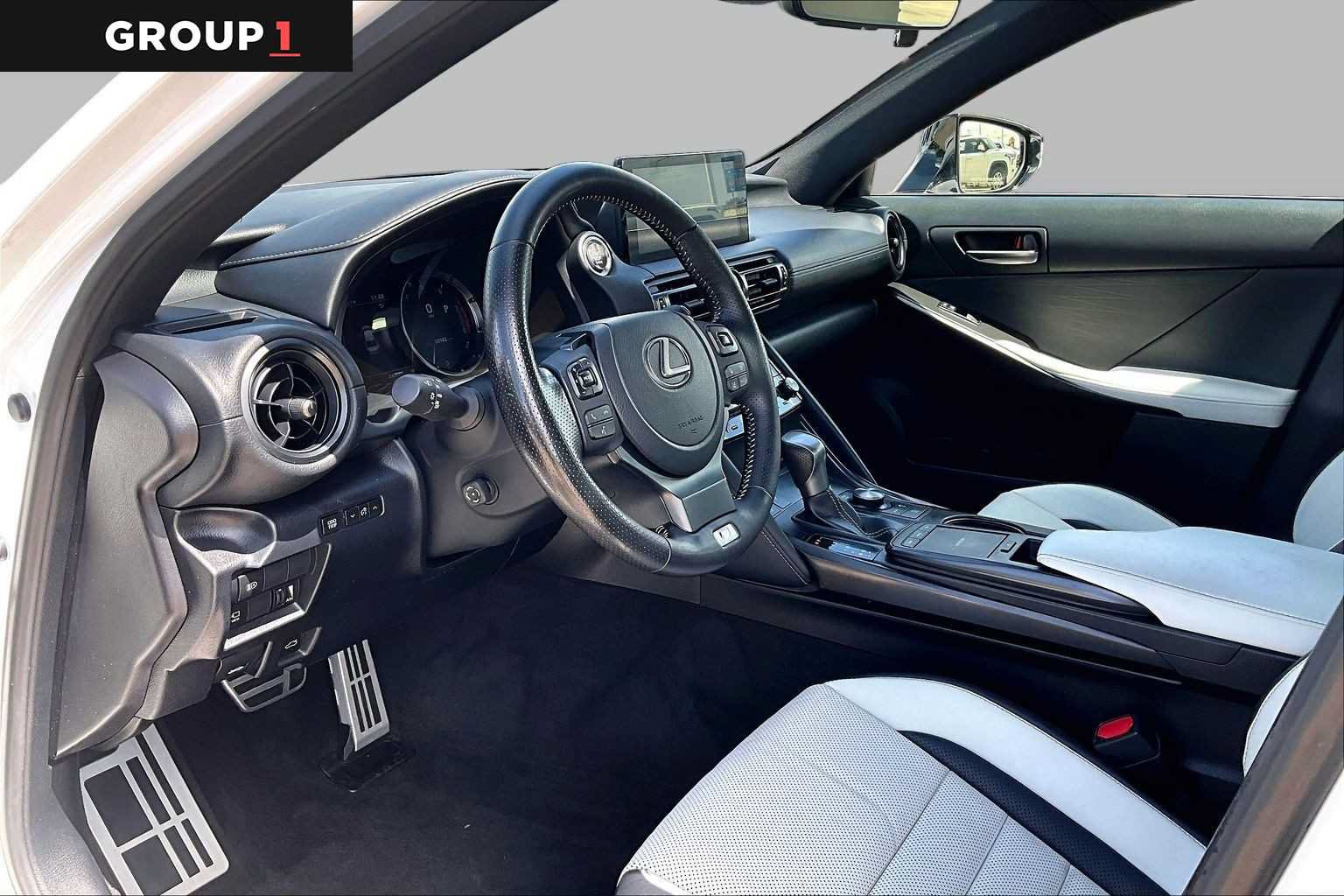 Used 2023 Lexus IS 350 F Sport w/ Navigation Package RWD image 18