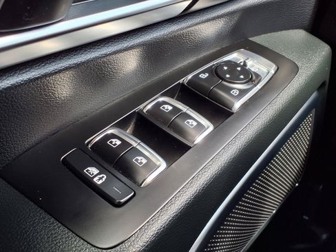 Used 2025 Kia Telluride SX Prestige X-Pro AWD/4WD image 13