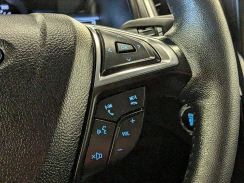 Certified 2024 Ford Edge SEL w/ Convenience Package image 13