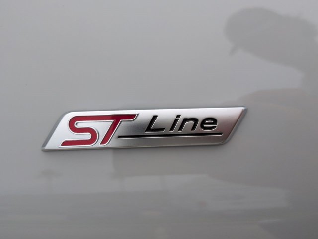 New 2027 Ford Explorer ST-Line w/ Premium Package RWD image 13