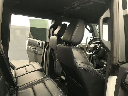 New 2026 Ford Bronco Outer Banks image 16