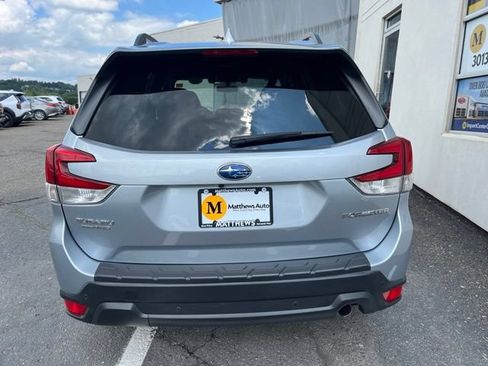 Used 2021 Subaru Forester Limited AWD/4WD image 4