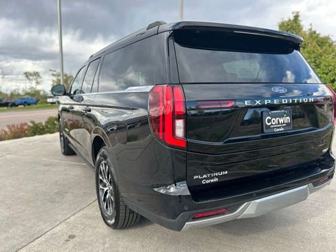 Used 2025 Ford Expedition Max Platinum AWD/4WD image 4