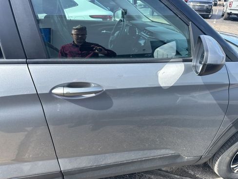 Used 2023 Chevrolet TrailBlazer LT w/ Convenience Package image 8