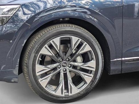 New 2026 Audi Q8 Premium Plus image 10