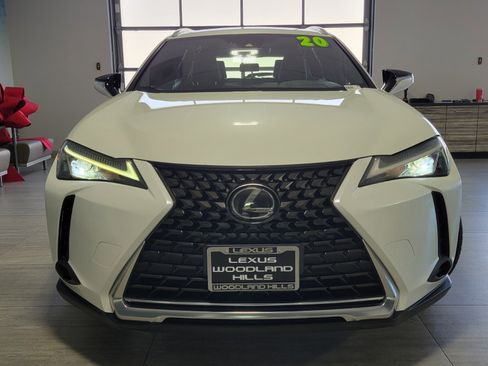 Used 2020 Lexus UX 200 w/ Premium Package FWD image 7
