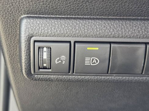 Used 2026 Toyota Corolla SE FWD image 21
