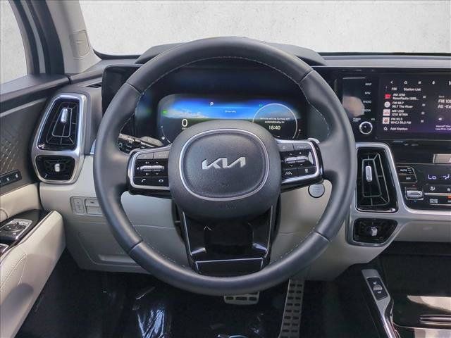 Used 2024 Kia Sorento SX Prestige w/ Panoramic Sunroof Package AWD/4WD image 30