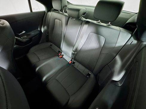 Used 2025 Mercedes-Benz CLA 250 4MATIC image 21