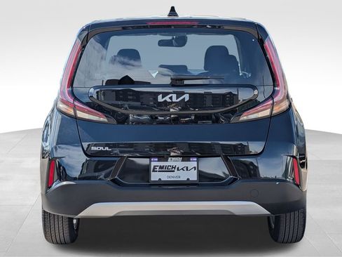 Certified 2025 Kia Soul LX image 4