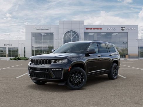New 2026 Jeep Grand Cherokee L Limited AWD/4WD image 1