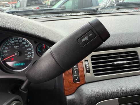 Used 2008 GMC Sierra 1500 SLT w/ Z71 Off-Road Package image 35