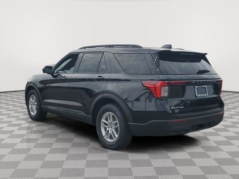 New 2026 Ford Explorer Active image 4