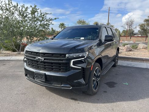 Used 2023 Chevrolet Tahoe RST w/ Luxury Package image 7