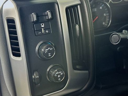 Used 2017 GMC Sierra 1500 SLE image 11