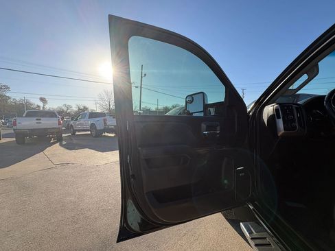 Used 2019 GMC Sierra 3500 Denali w/ Duramax Plus Package AWD/4WD image 11